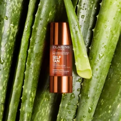 Clarins Self-Tanning Face Booster Kopen