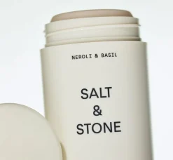 Neroli & Basil 75g. deodorant van Salt & Stone