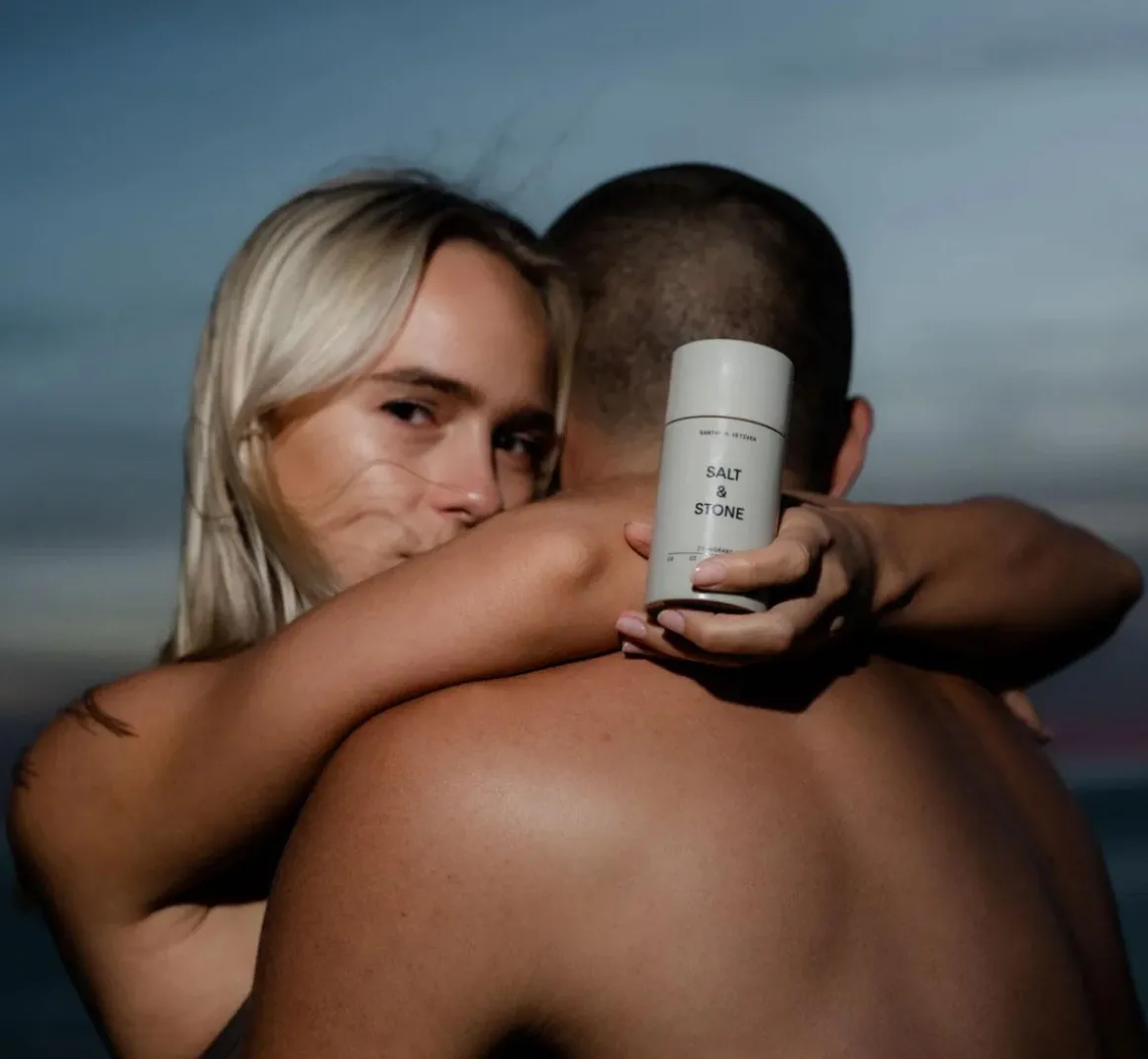 Santal & Vetiver 75g. deodorant van Salt & Stone