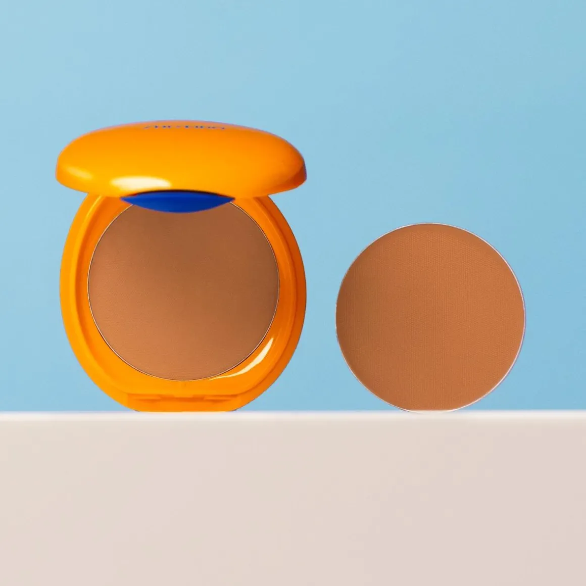 Shiseido Tanning Compact Foundation 10