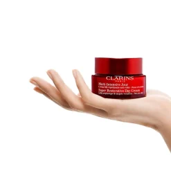 Super Restorative Day Cream Dry Skin 2022