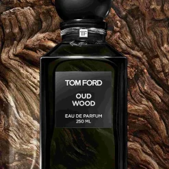 Tom Ford Oud Wood Eau De Parfum Kopen